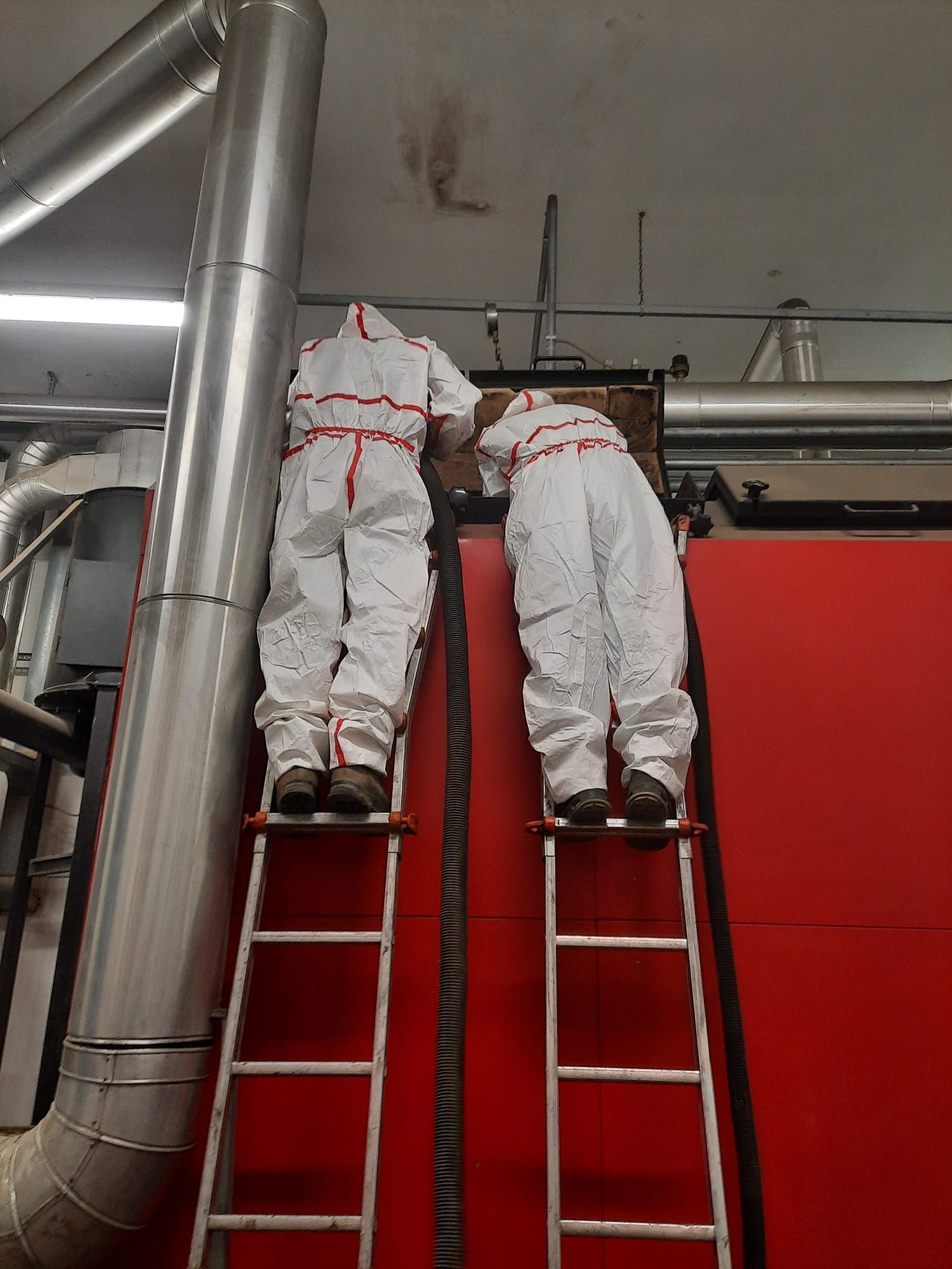 pulizia condotti industriali