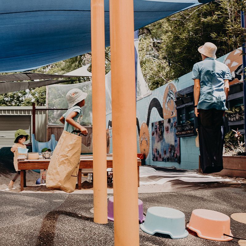 Montessori classroom activities at Spring Hill childcare location