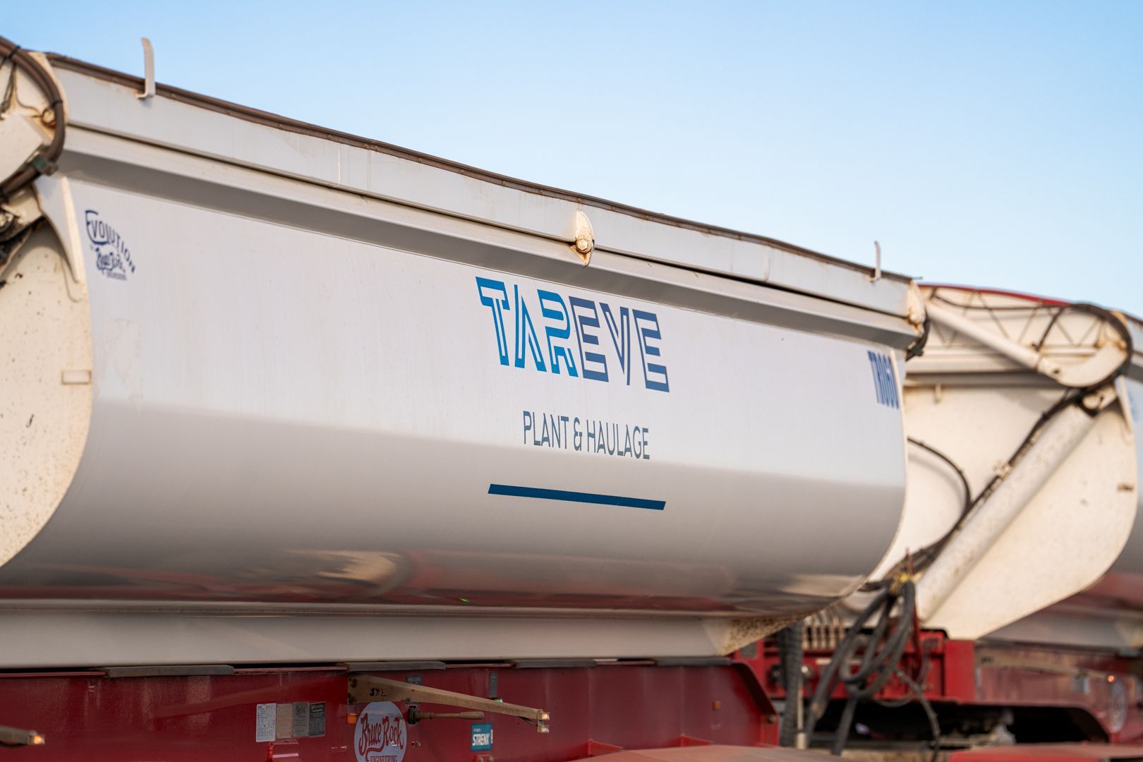 Tareve | Plant & Haulage