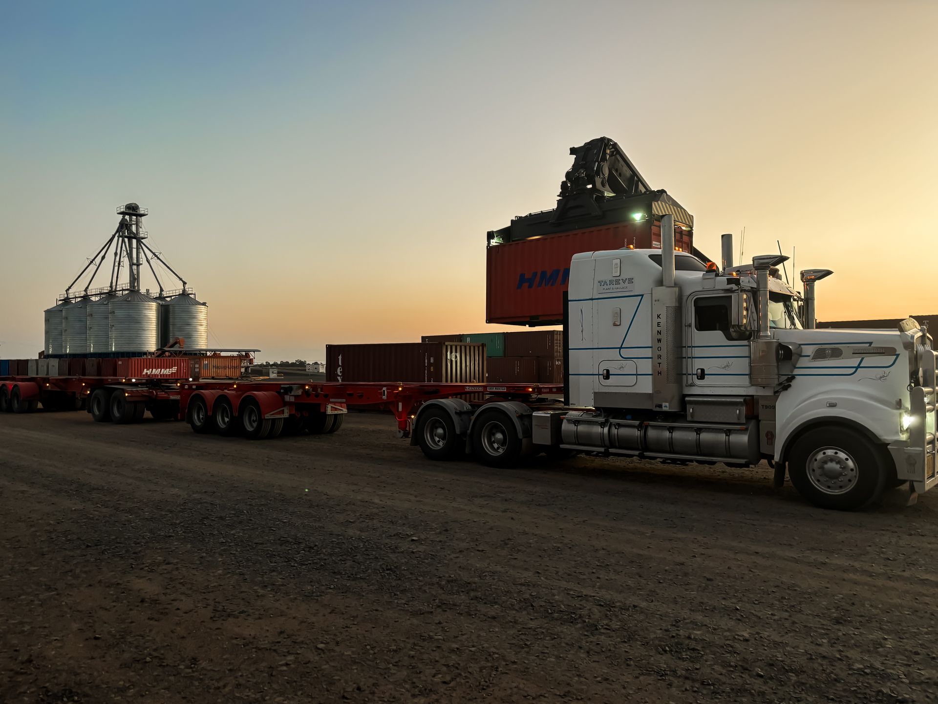 Tareve | Plant & Haulage