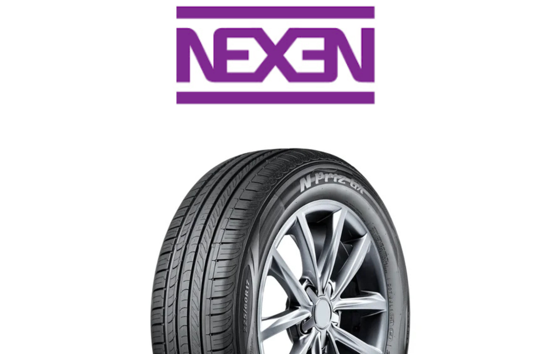 Pneu preto de caminhão com a inscrição 