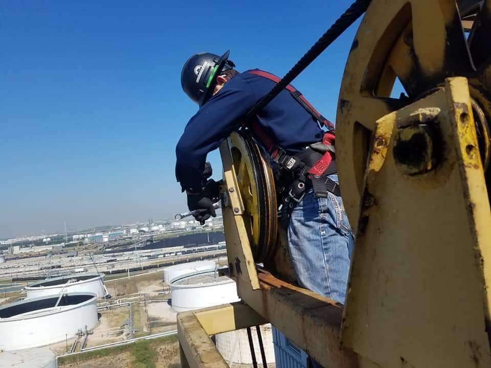 Rack and Pinion Coker Unit Elevator Repair in Deer Park Tx. Refinery.
