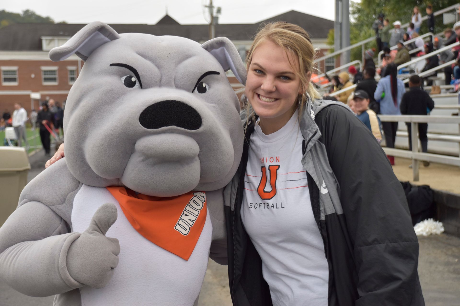 Allie posing with Union bulldog mascot