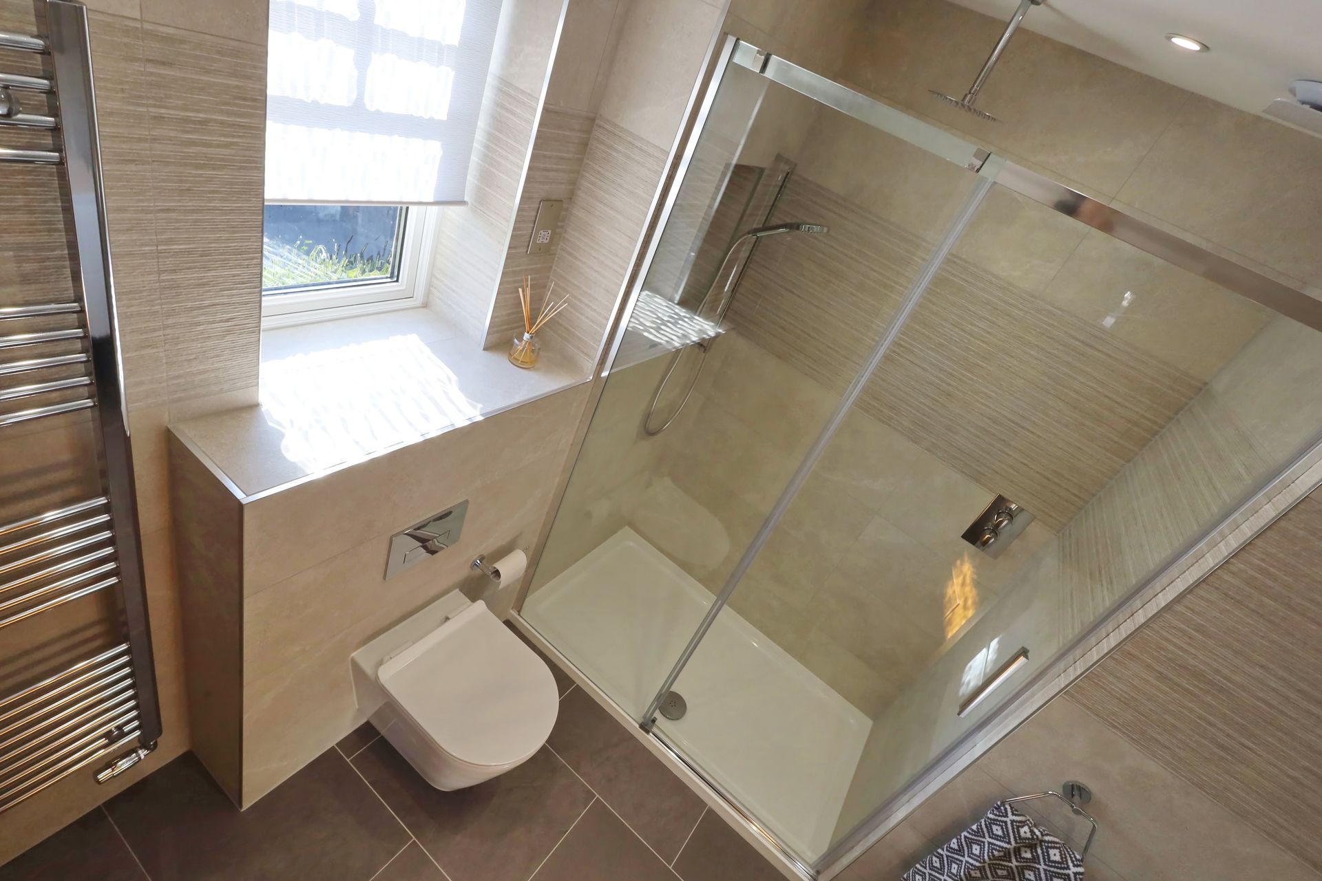 Exact Curran-Webb ensuite bathroom