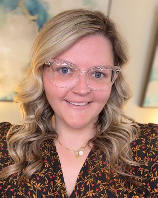 Kasey Anderson Headshot