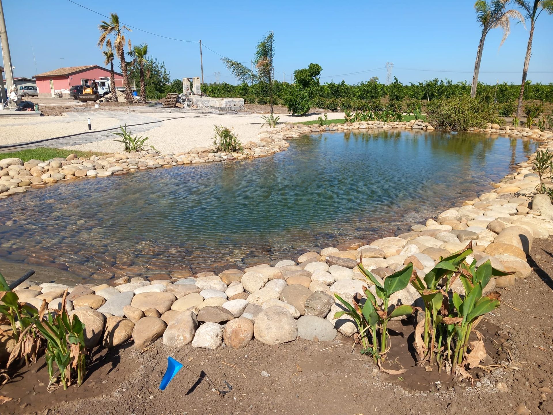 laghetto artificiale