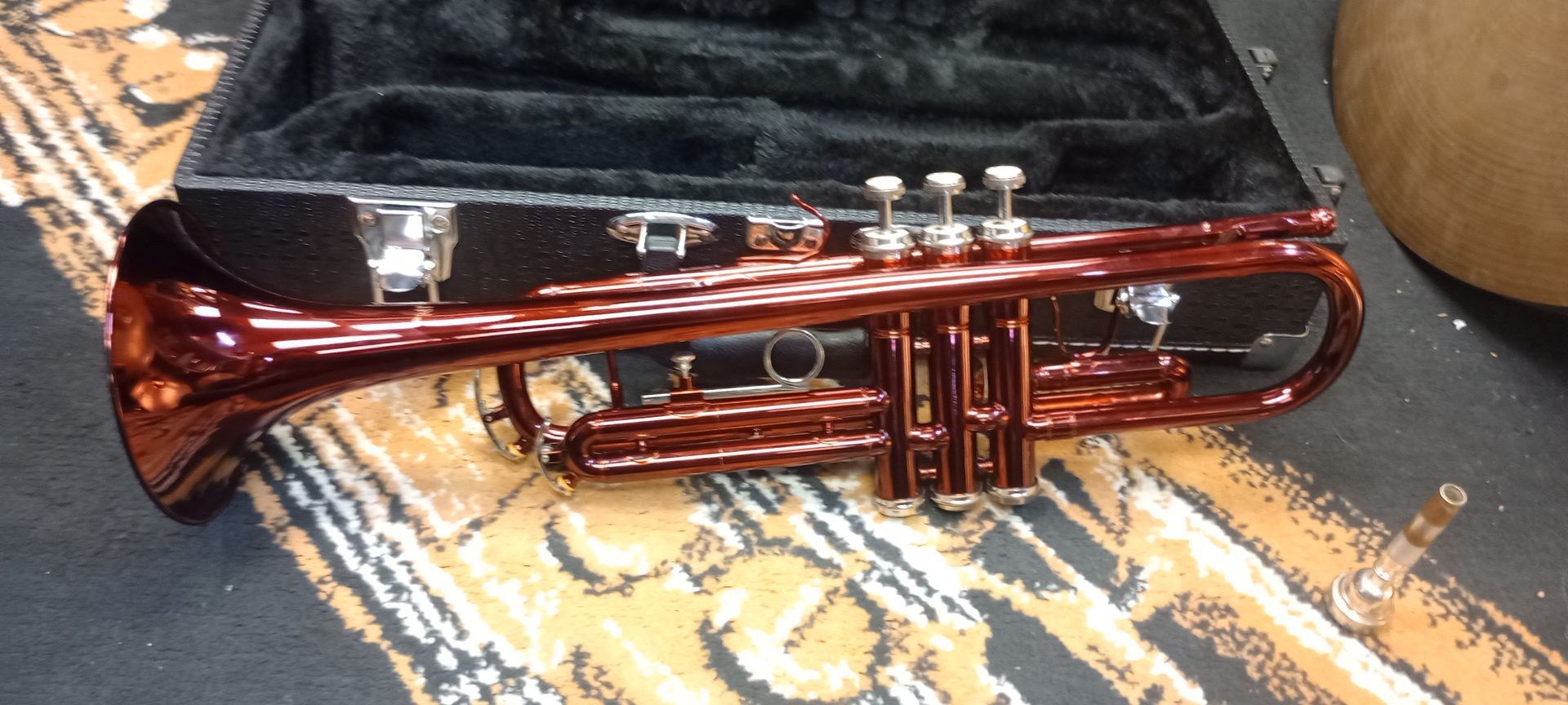 Beautiful Red Hamlin Trumpet