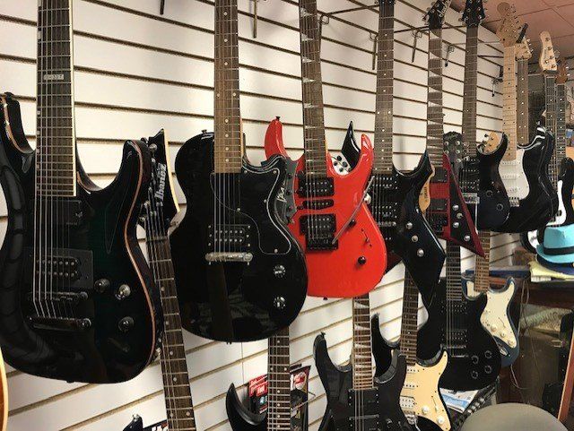 Electric Guitars for Sale - Hayes House of Music, Topeka ks