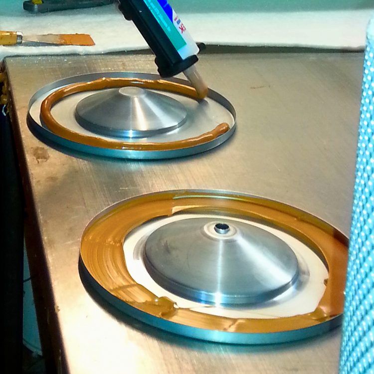 XTS 320 high temp sealant