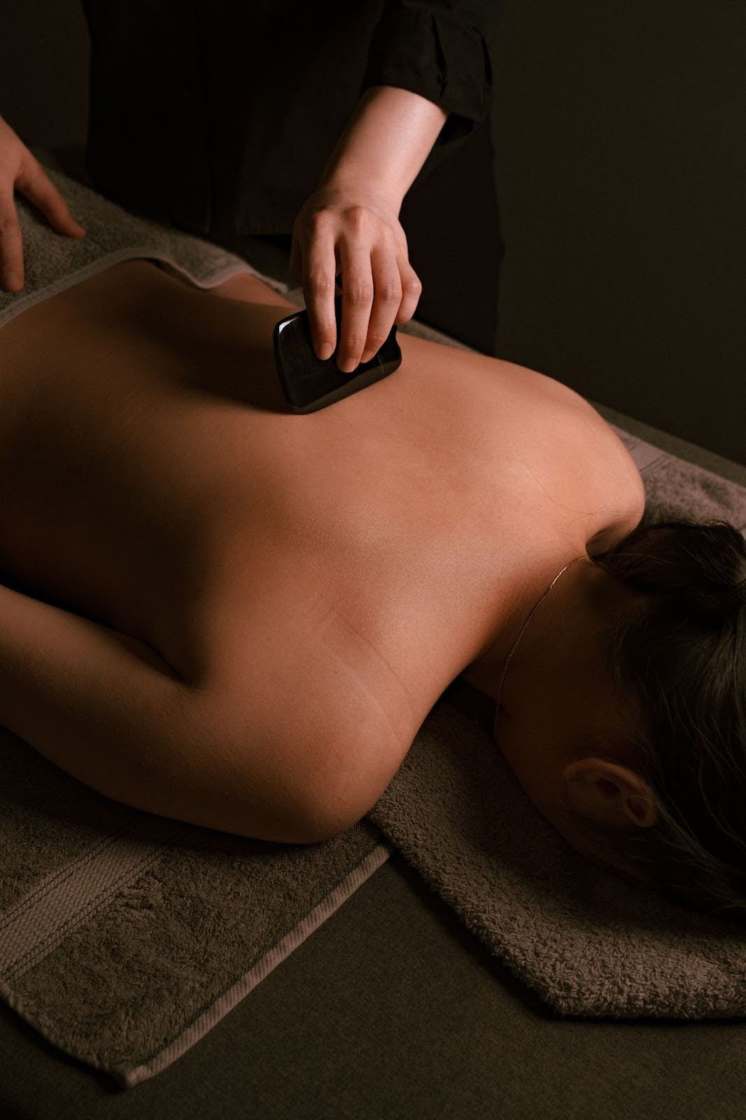Body Gua Sha in Singapore - Absolute Wellness