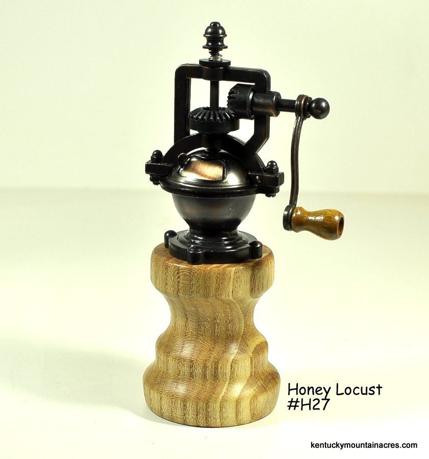 Pepper Mills and Oldfashioned pepper grinders Quality, handcrafted peppermills from Canada