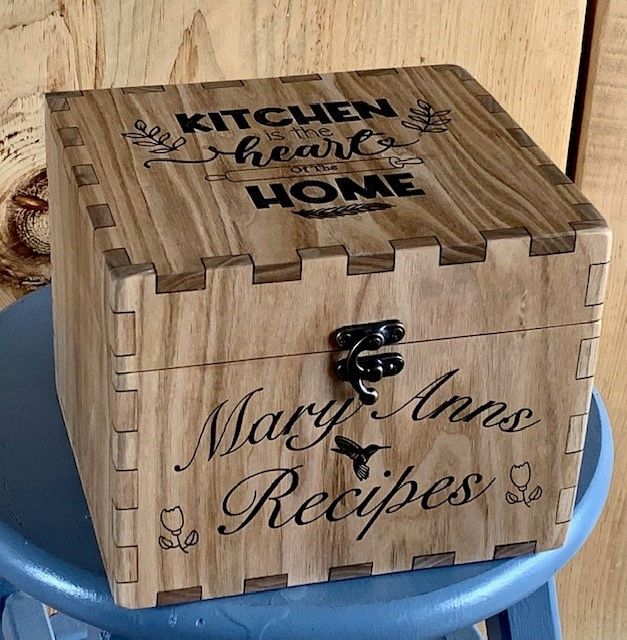 Personalized recipe box made in the Kawarth Lakes, Ontario, Canada.