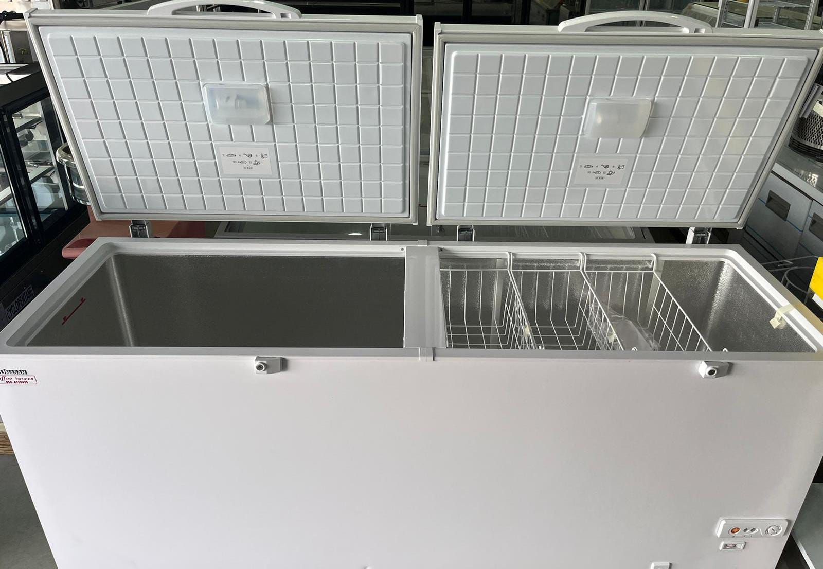 מקפיאים תעשייתיים