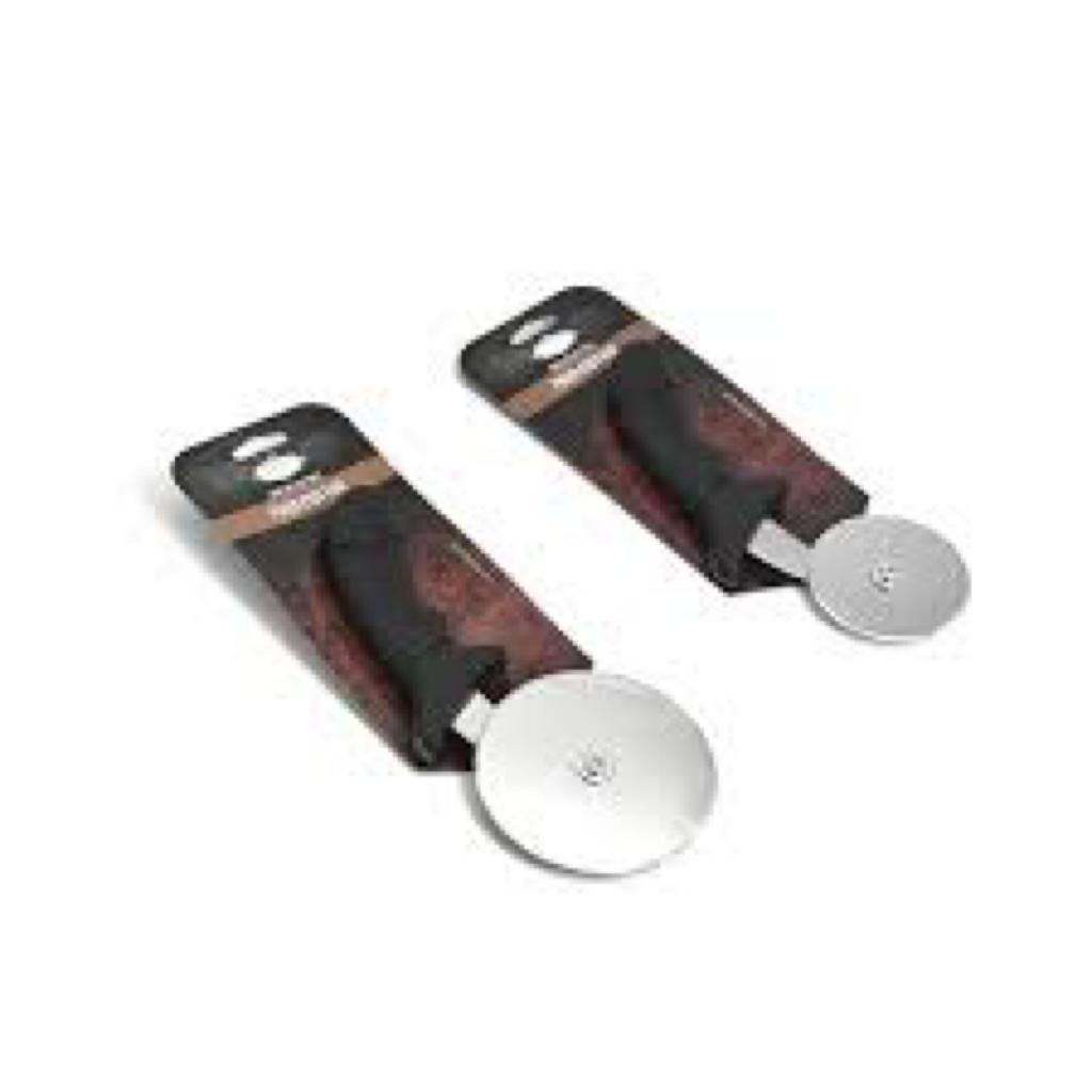 כלים להכנת פיצה