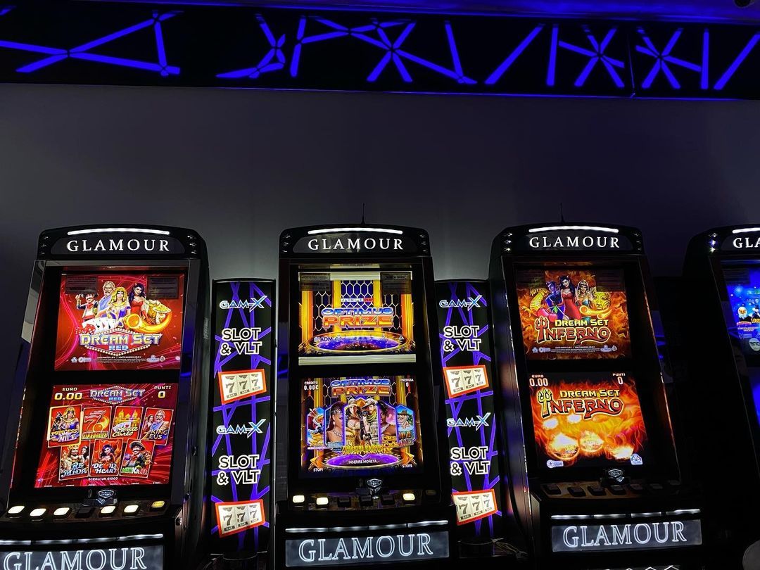 cabinet per sale giochi