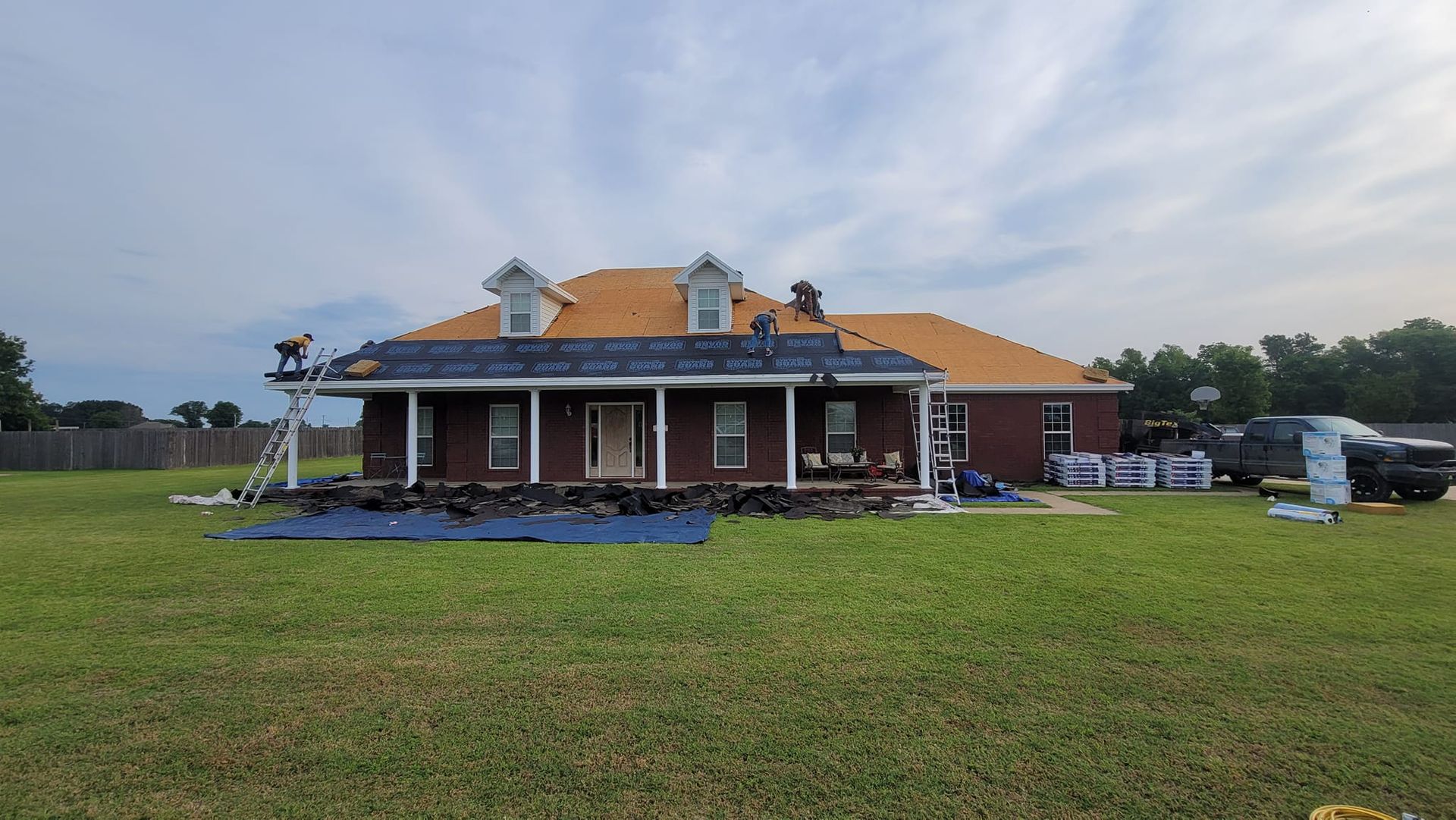 roof repairing service in Brookland, AR