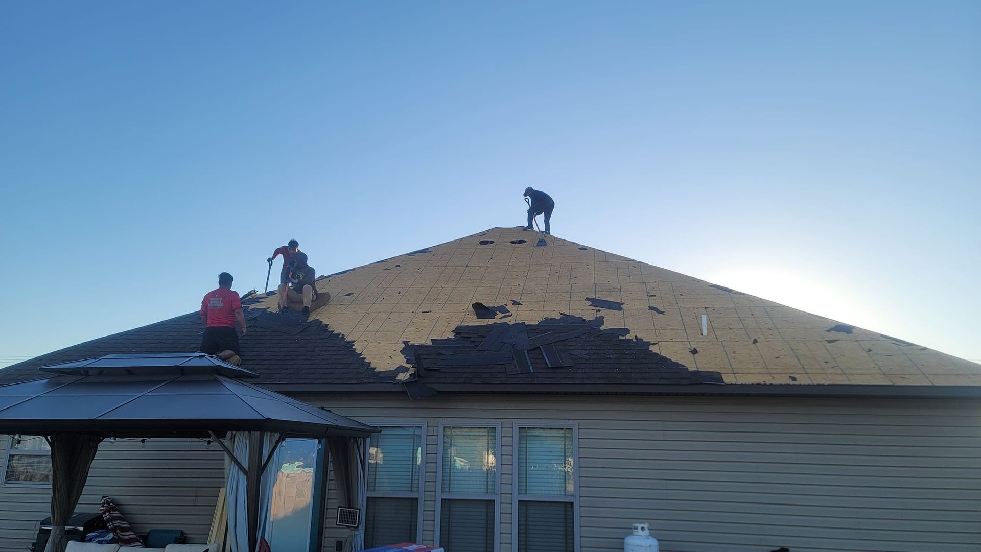 Roof repairing service in Paragould & Trumann, AR