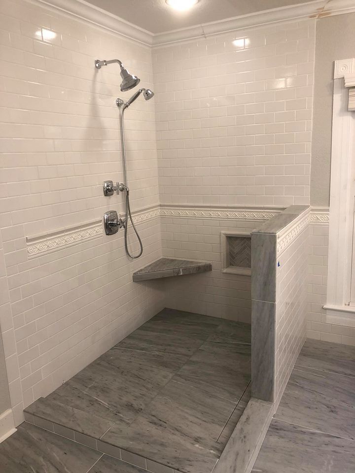 Frozen Pipes — Clean Shower Room in Decatur, IL