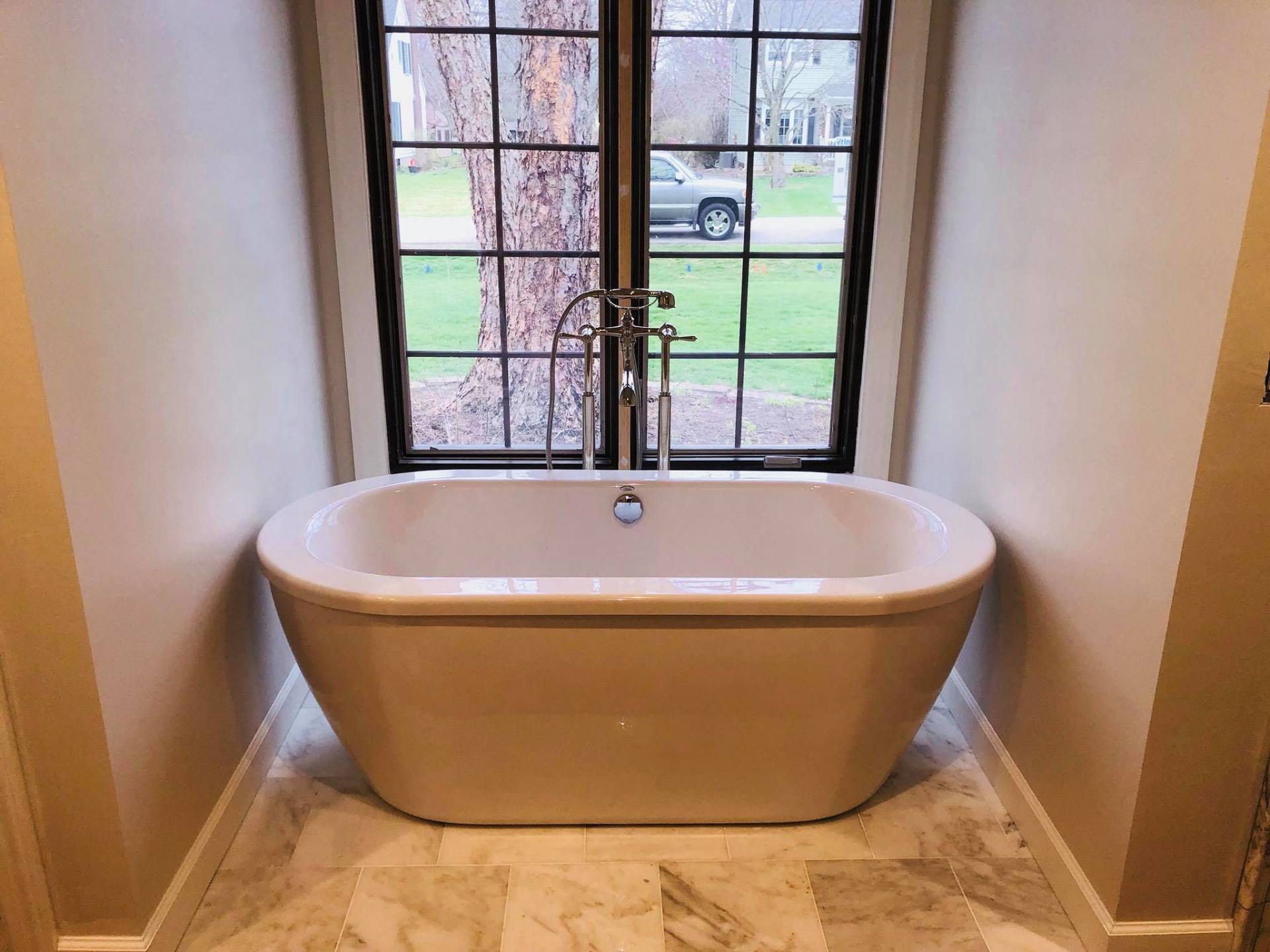 Backflow Installations — Simple Bath Tub in Decatur, IL