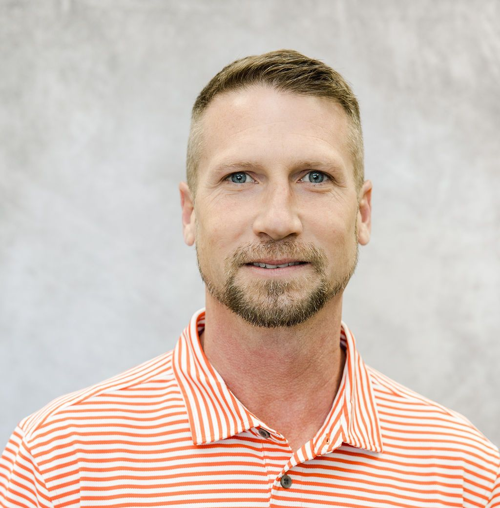 Eagle dynamic solutions sign with an eagle on it