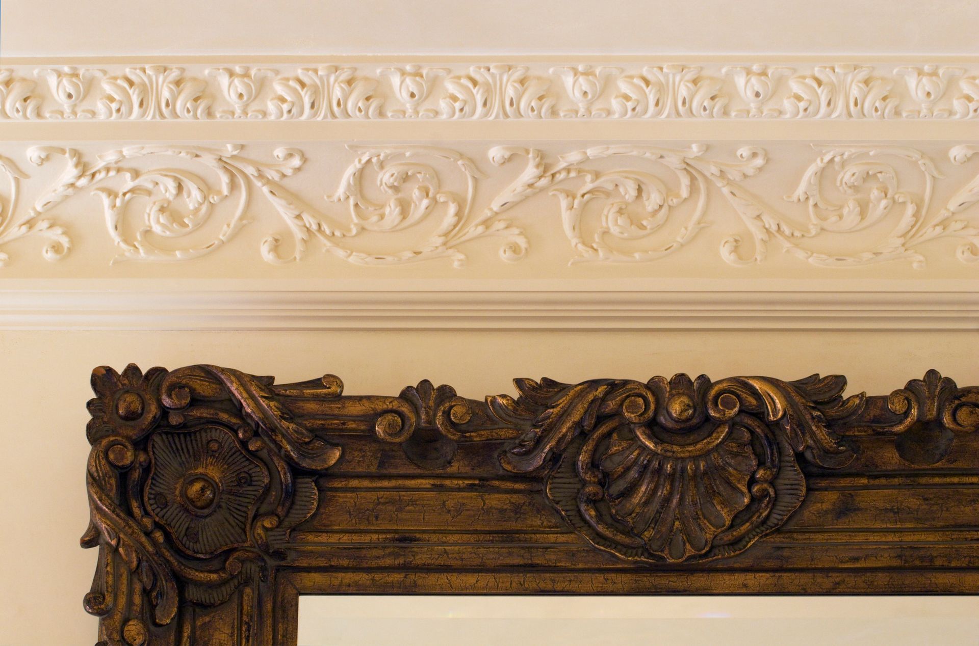 A room with a fireplace and a ladder in it.