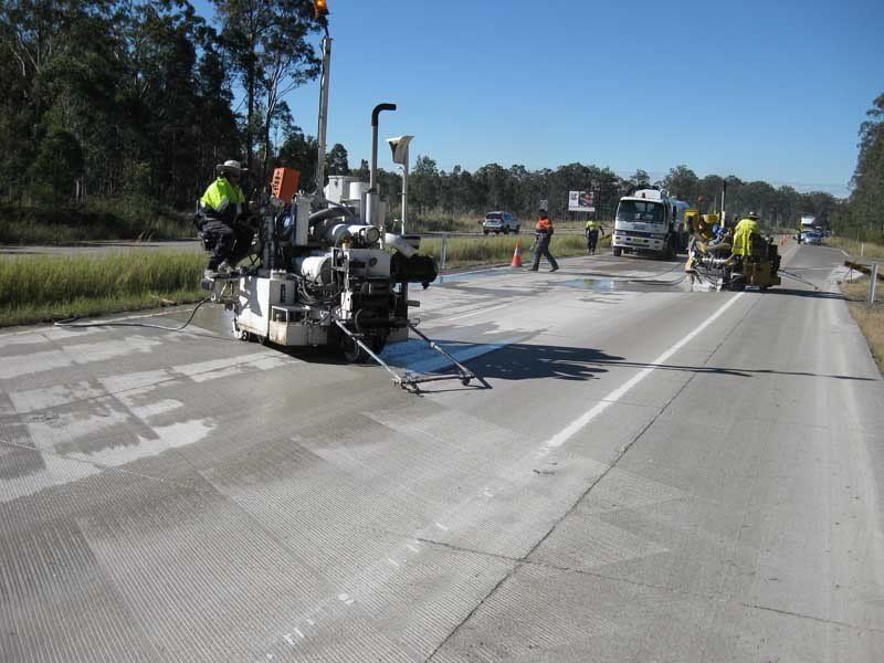 robert guy and sons team working