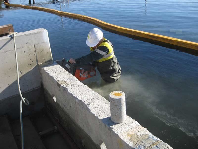 using hand saw on concrete under water