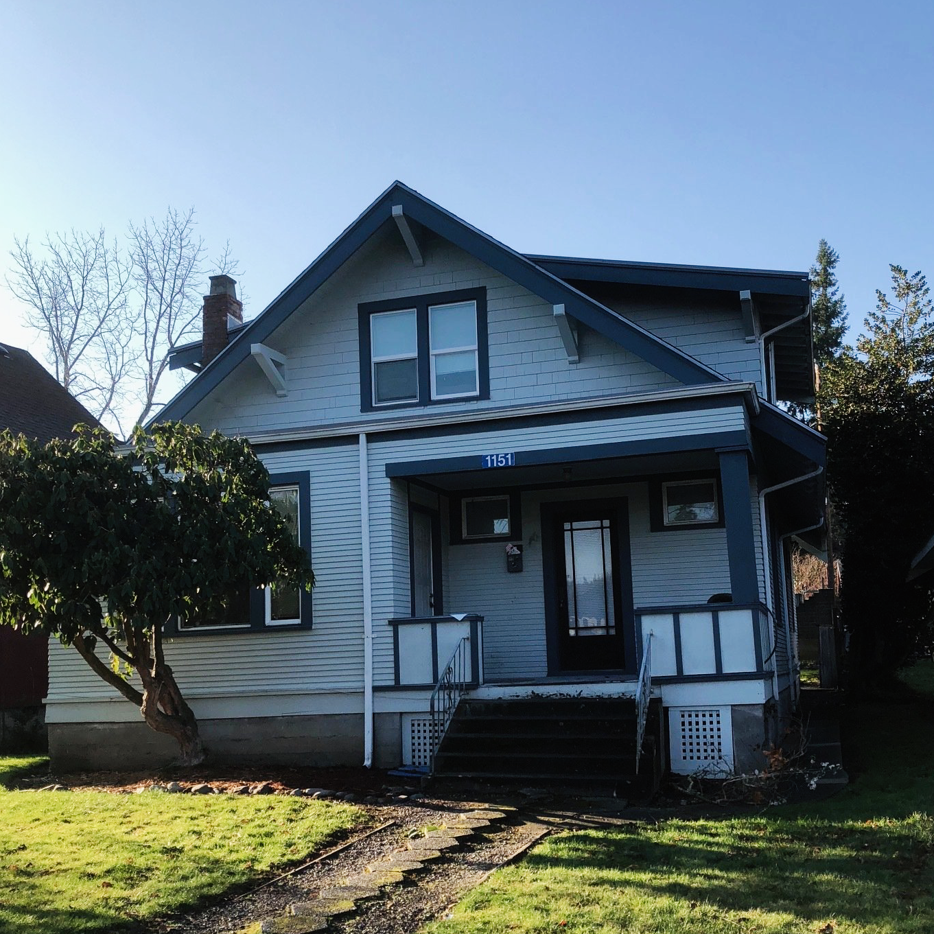 1151 Grant St