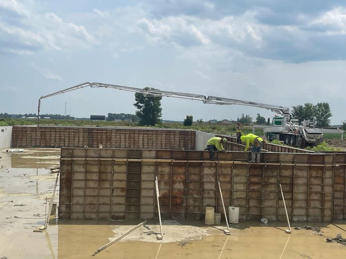 Material Placing | Grabill, IN | Miller's Concrete Pumping