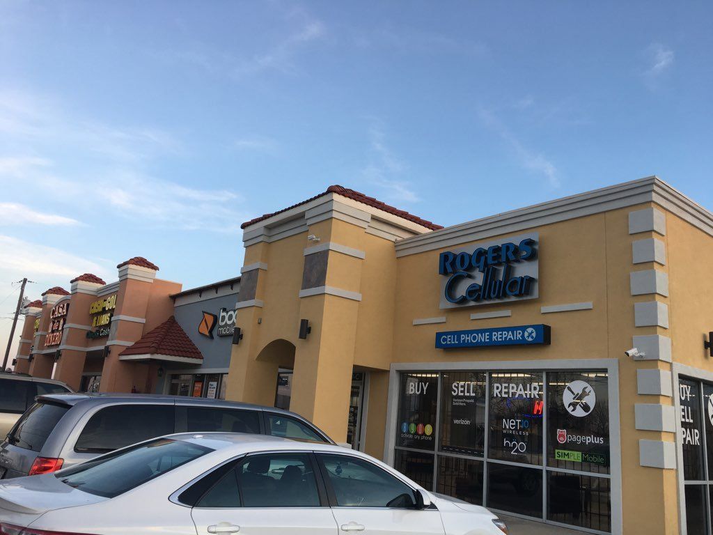 strip mall remodeling builder nwa