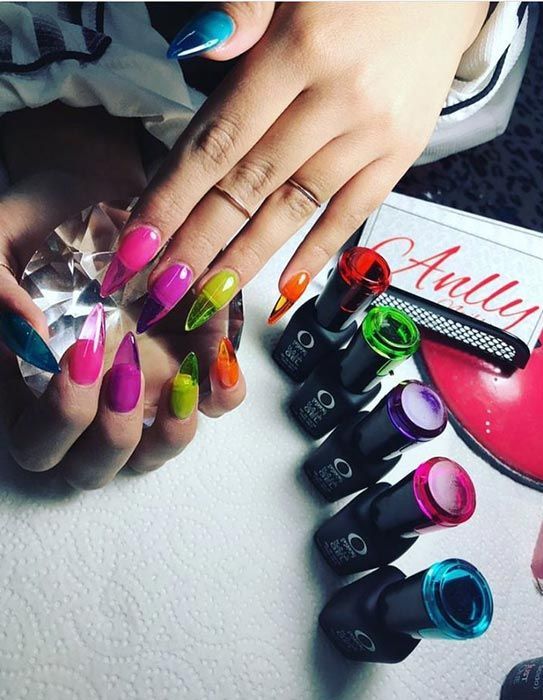 SALON ANLLI NAILS ACADEMIA - ESCULTURALES
