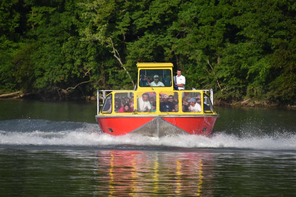 Branson Jet Boat on the water