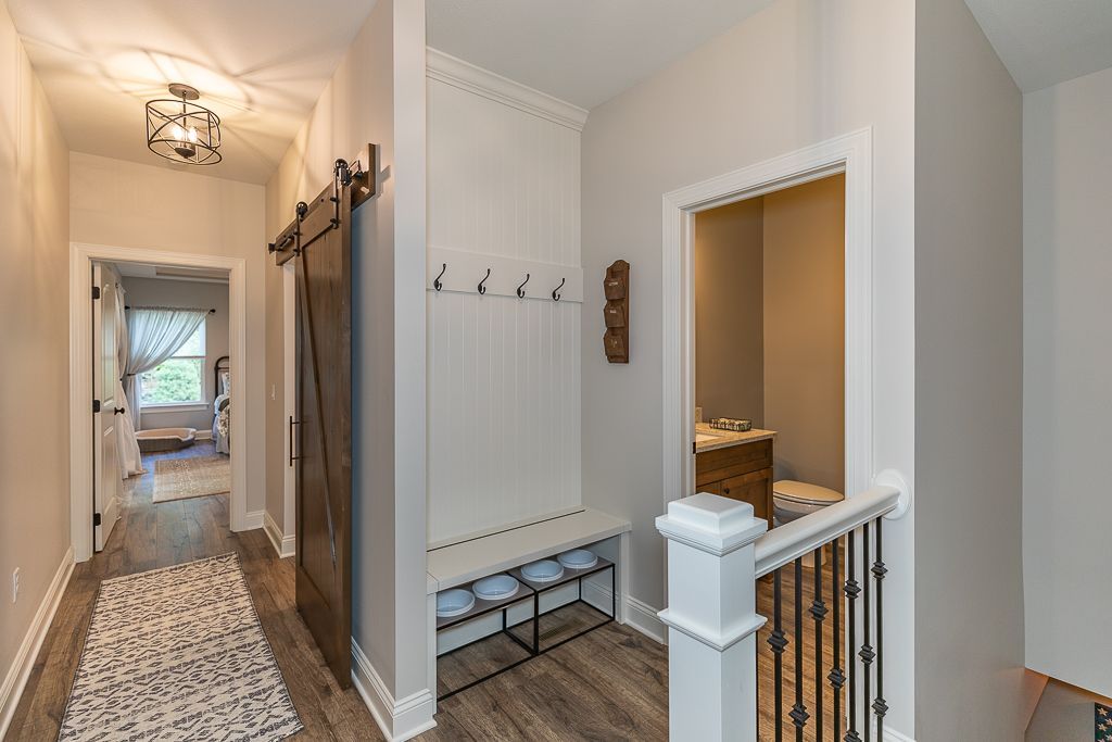 Alron Home interior 40