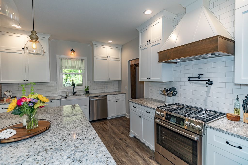 Alron Home interior 41