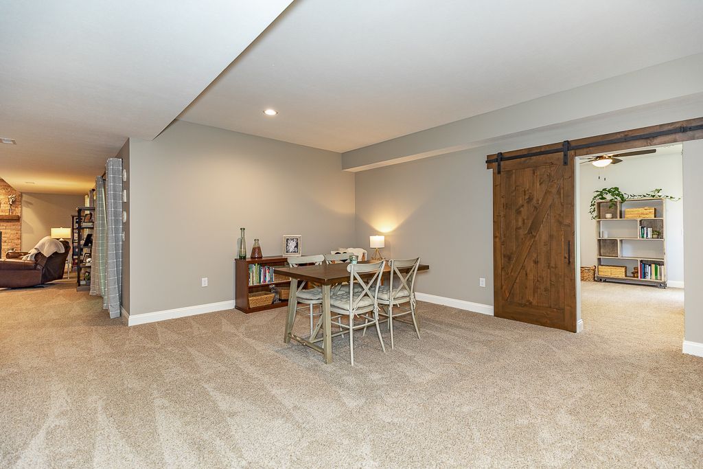 Alron Home interior 52