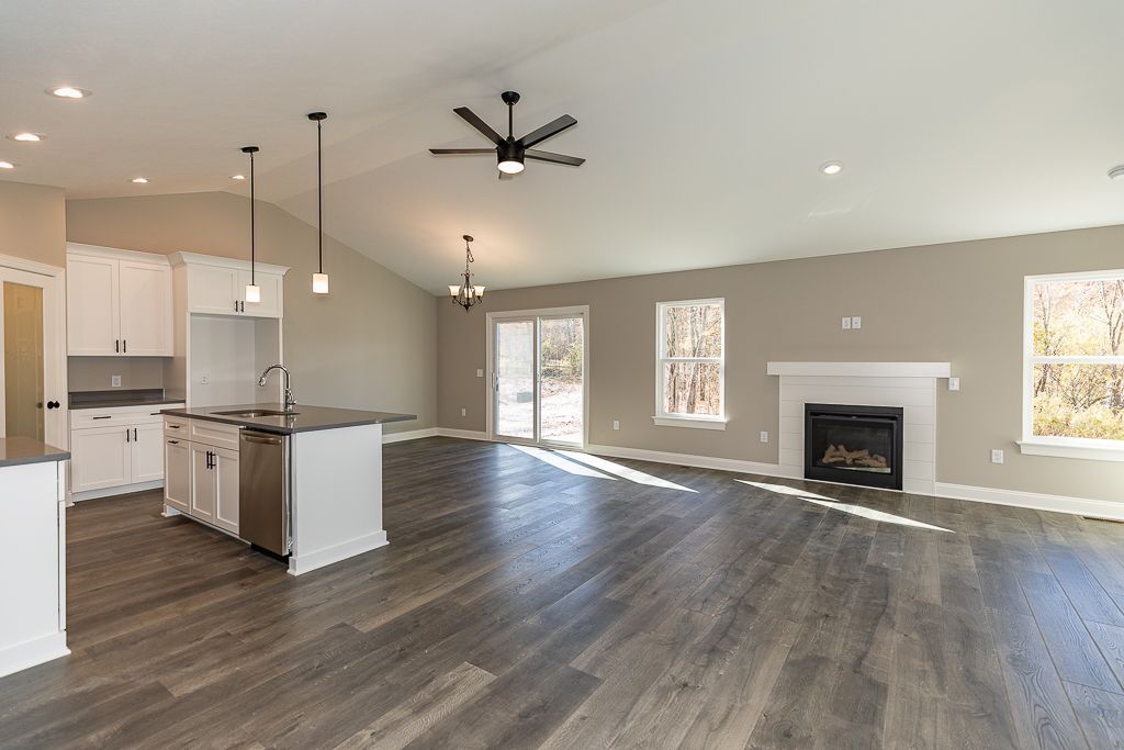 Alron Home interior 58