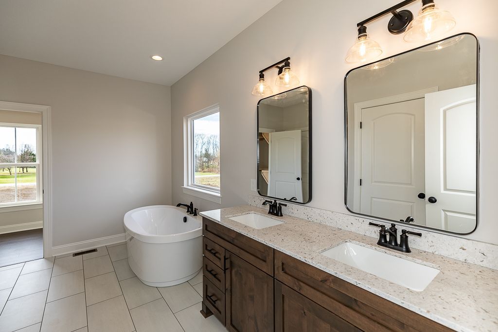 Alron Home interior 64