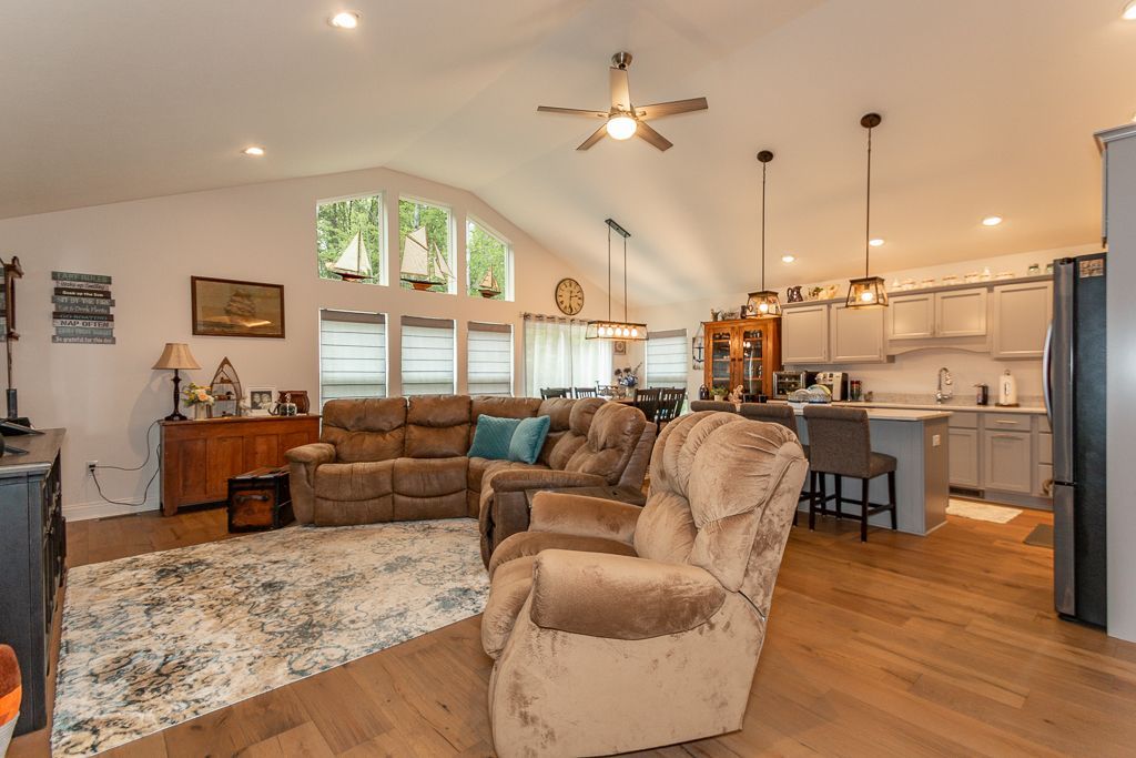 Alron Home interior 30