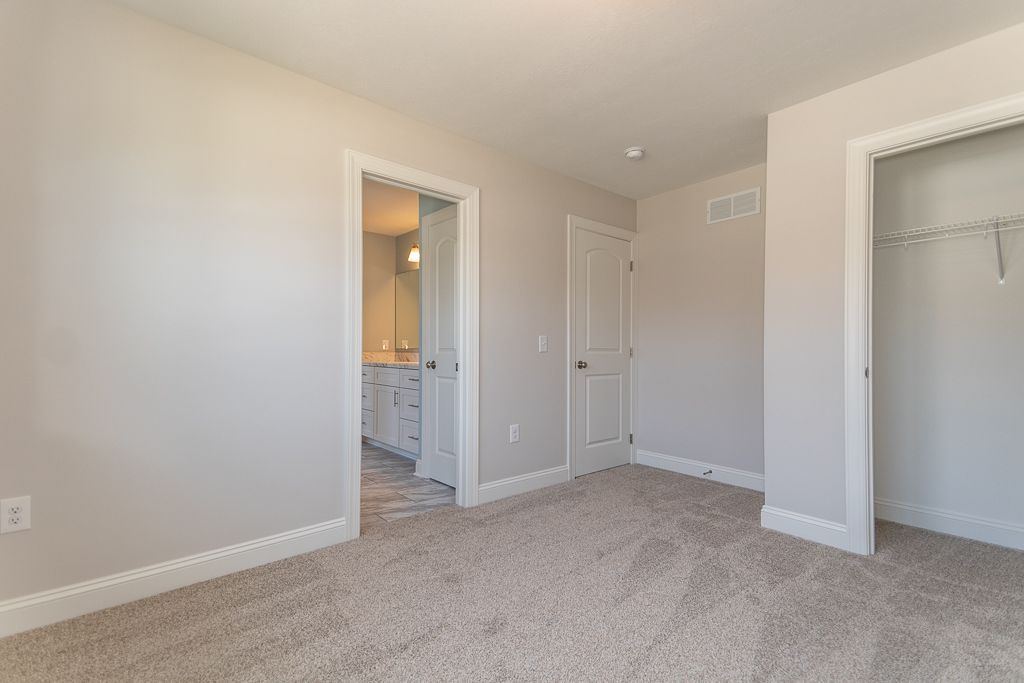 Alron Homes, Foxmoor