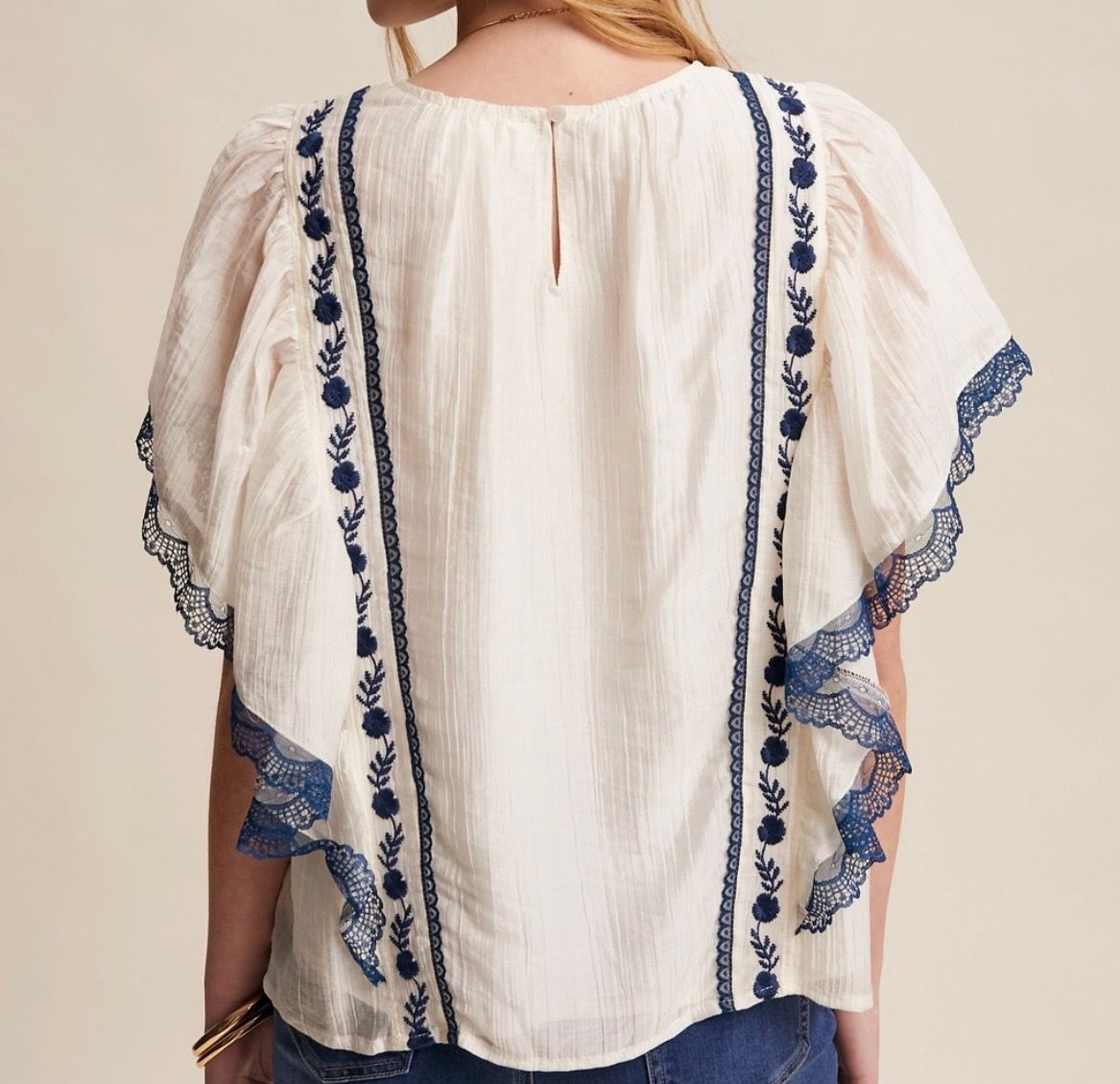 Lace-trim flutter top