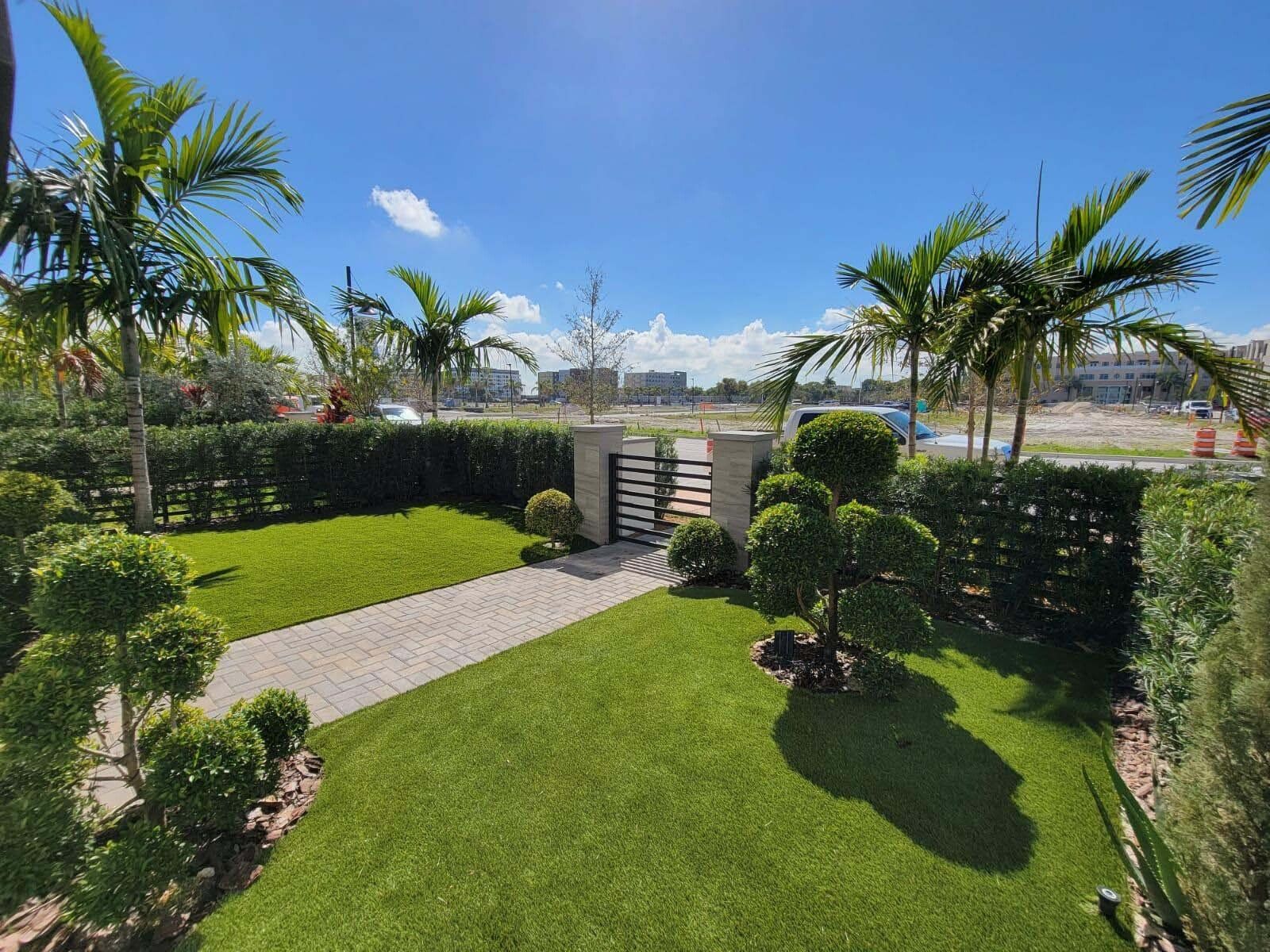 Miami artificial grass