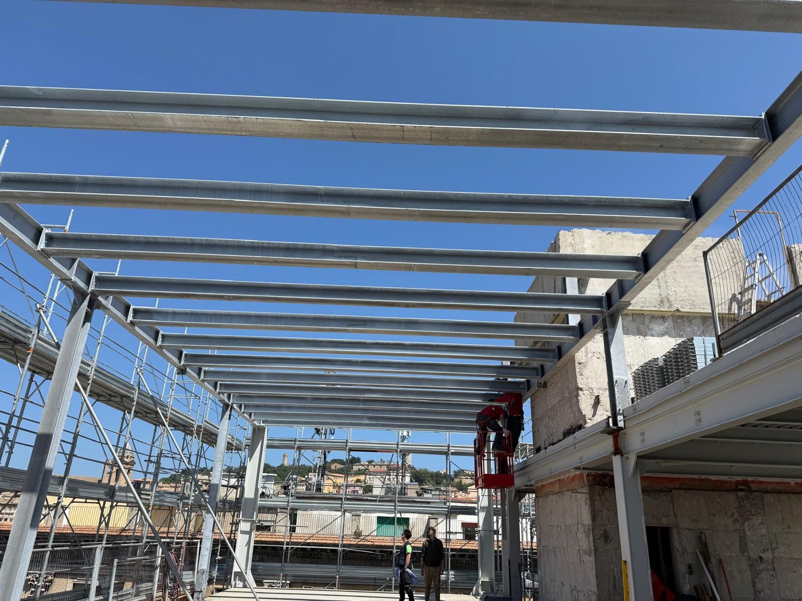 cantiere in corso di CS METALMECCANICA