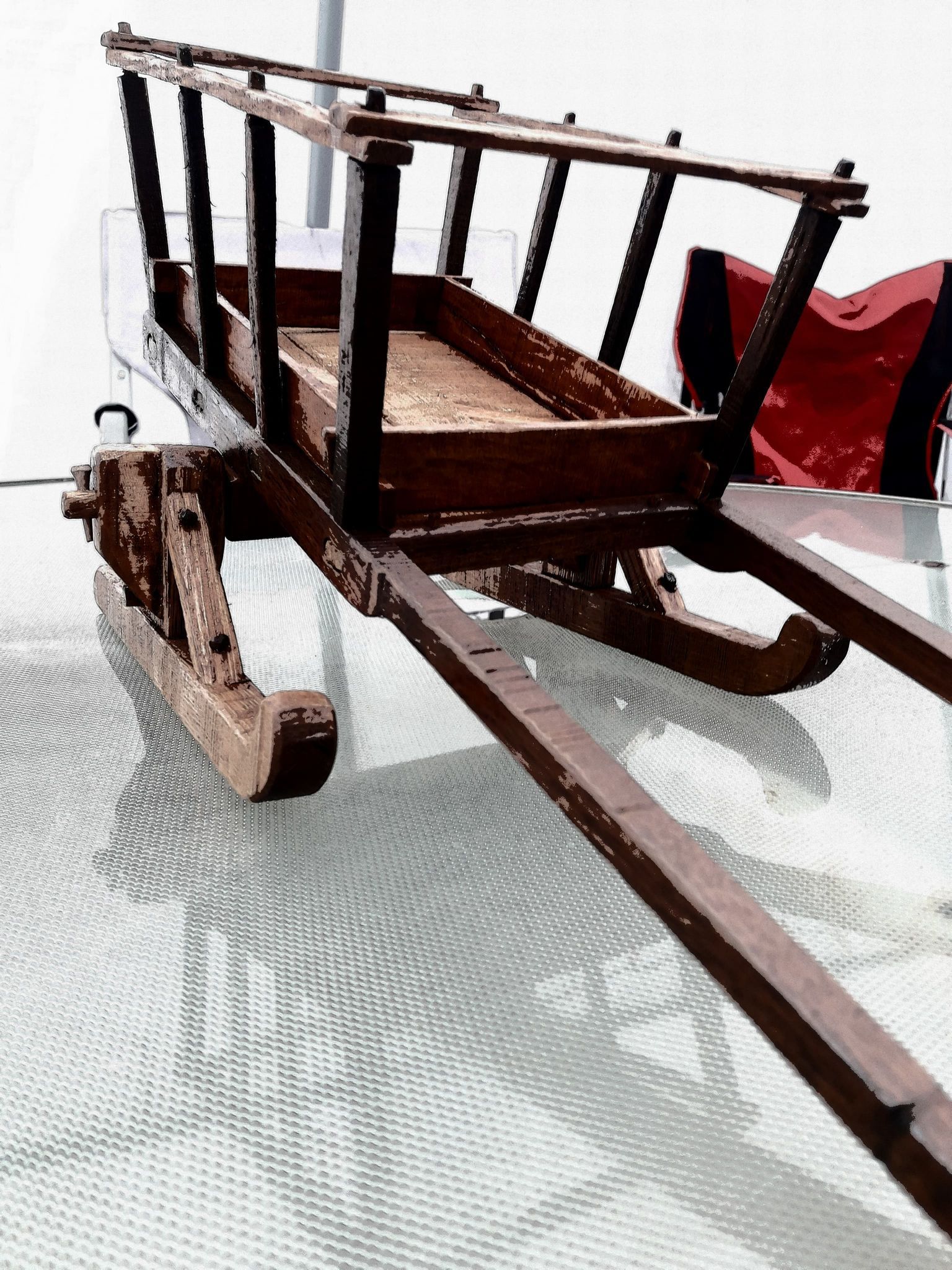 Zoomed in picture of a custom Red River Cart with interchangeable Skiis.