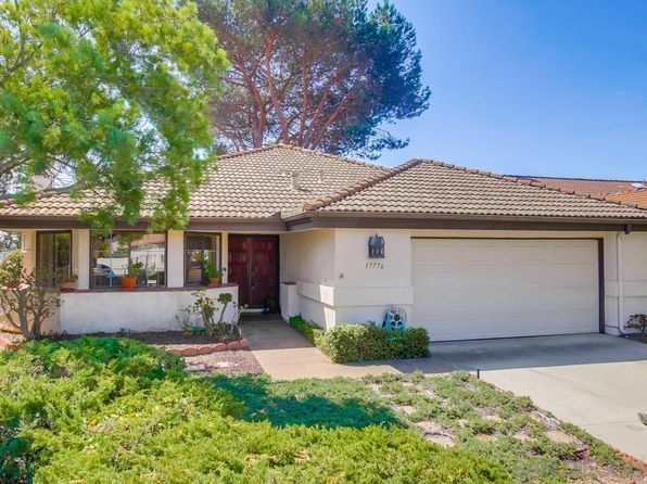 Rancho Bernardo Oaks North home for seniors 55+ or older.  Single store home