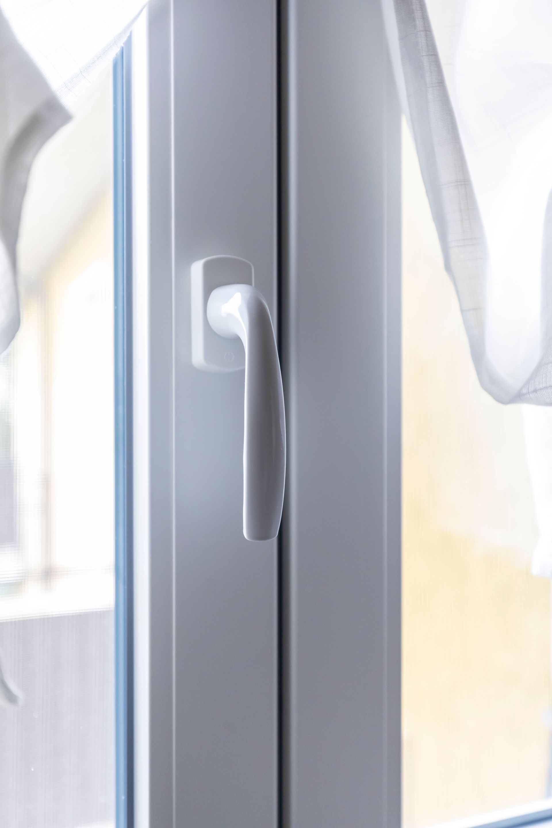 dettaglio maniglia finestra in pvc