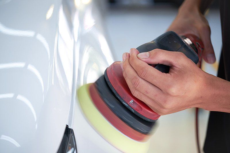 paint-correction-white-suv