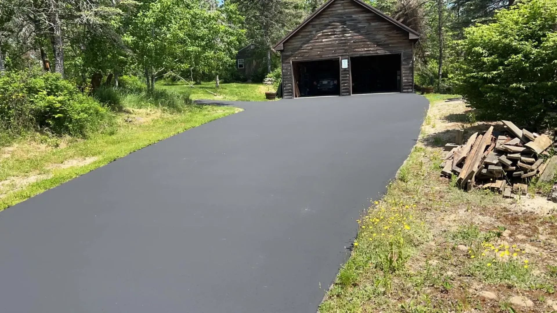 Driveway Sealcoating in Southern Maine