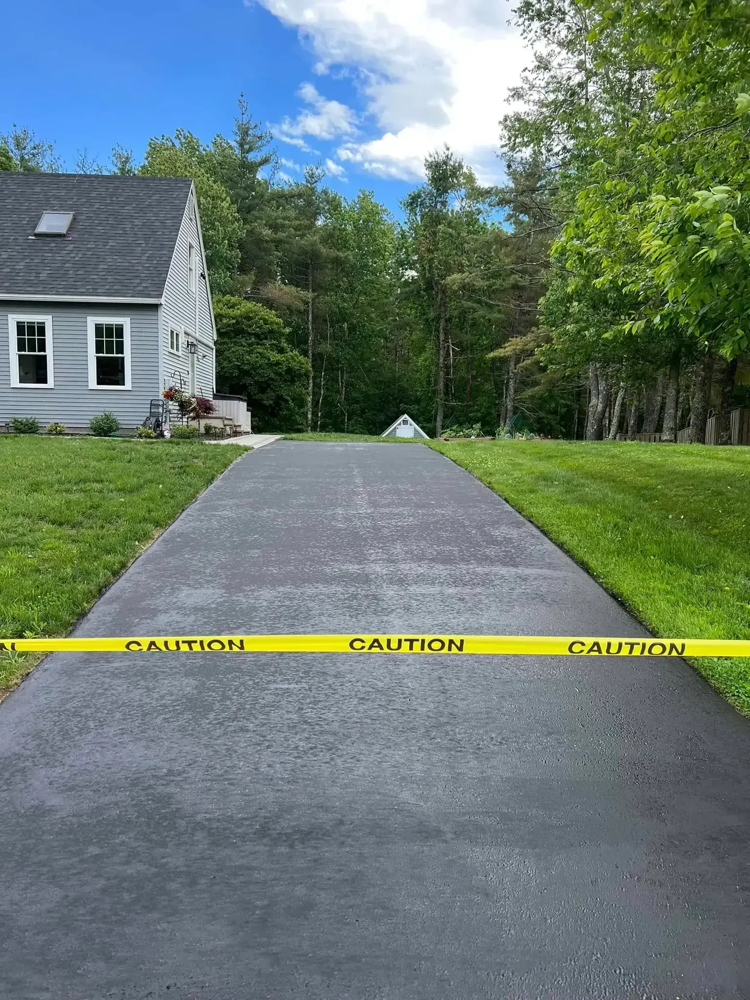 driveway sealcoating company in maine