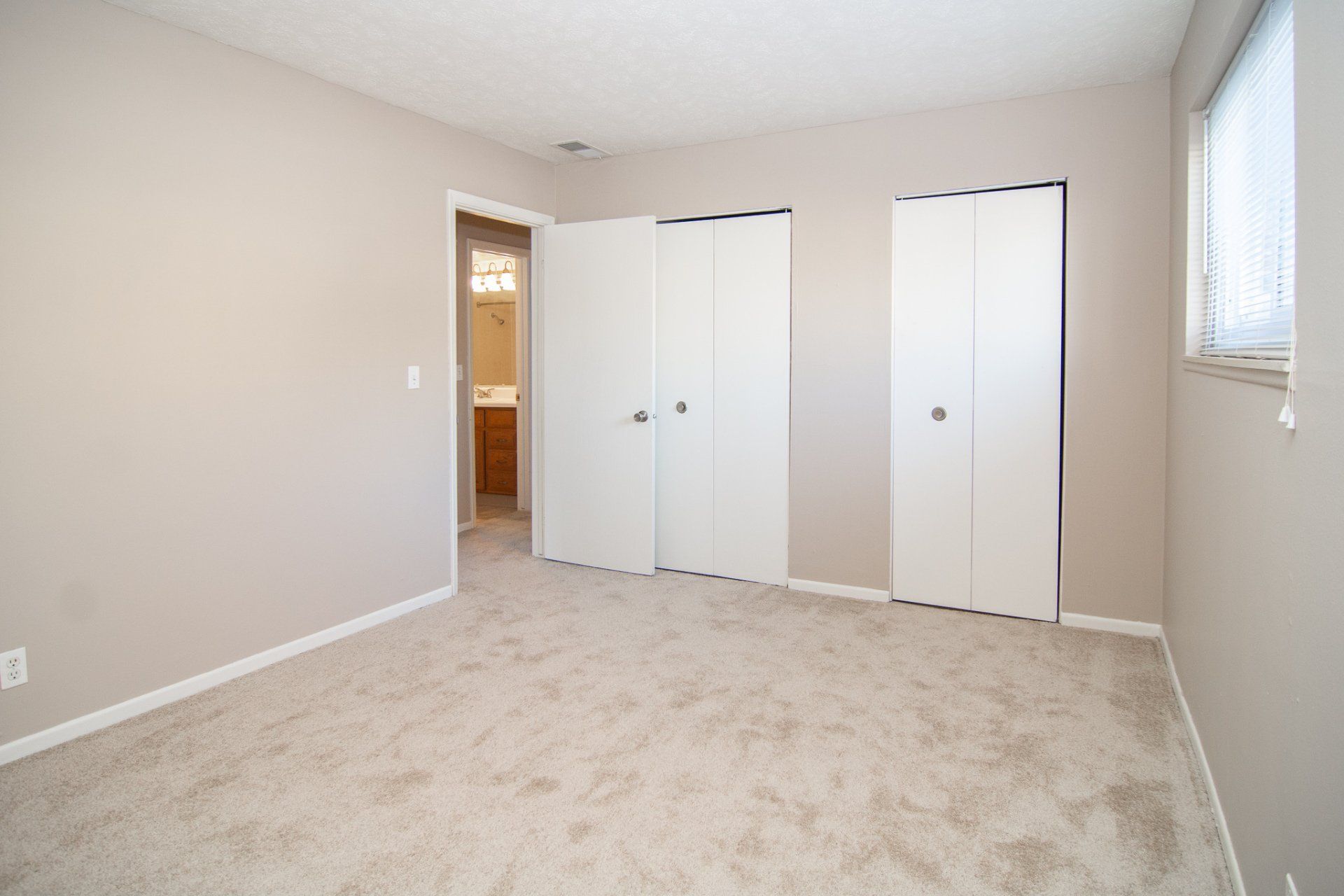 Spring aces photo gallery