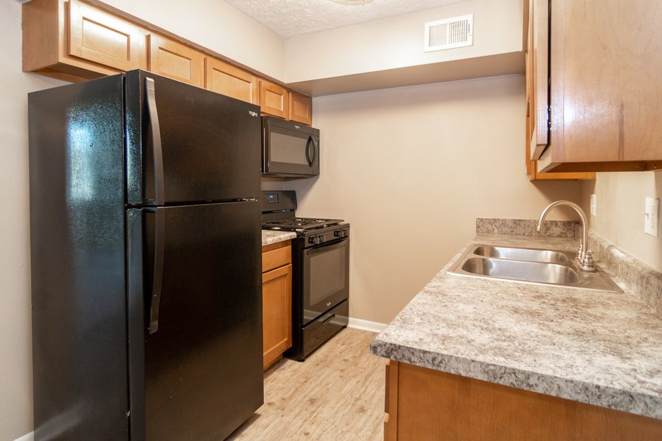 Spring Acres Apartments for Rent in Omaha, NE. ParkLike, Landscaped